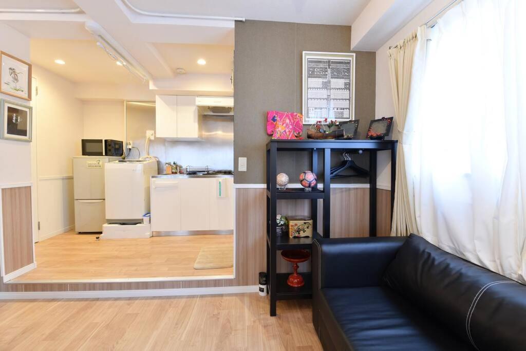 Jinghouse小岩 Direct To Shinjuku/Airport/Close To Station Токио Экстерьер фото